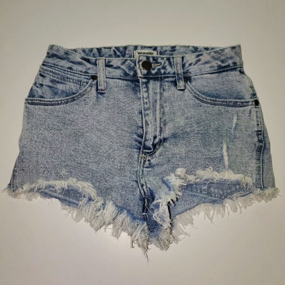 Wrangler cut off jean shorts - Picture 1 of 3